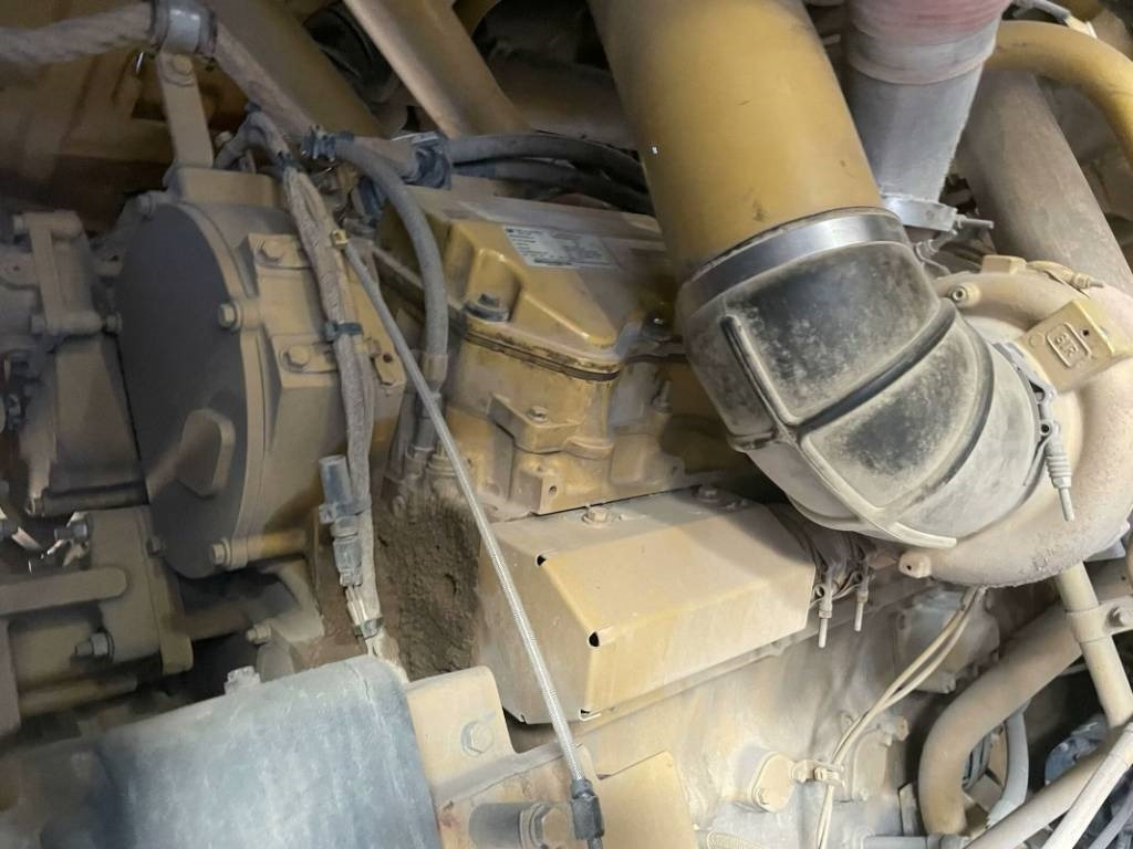 CAT 777e - Bánya teherautó: 5 kép. CAT 777e - Bánya teherautó: 5 kép.