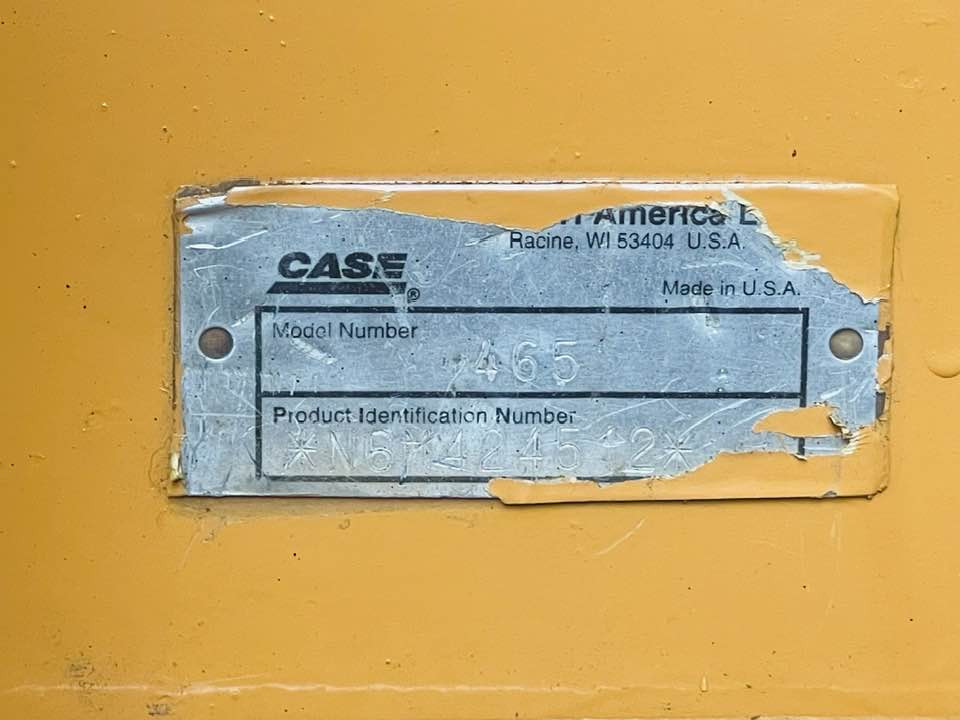 Case 465 - Mini homlokrakodó: 5 kép. Case 465 - Mini homlokrakodó: 5 kép.