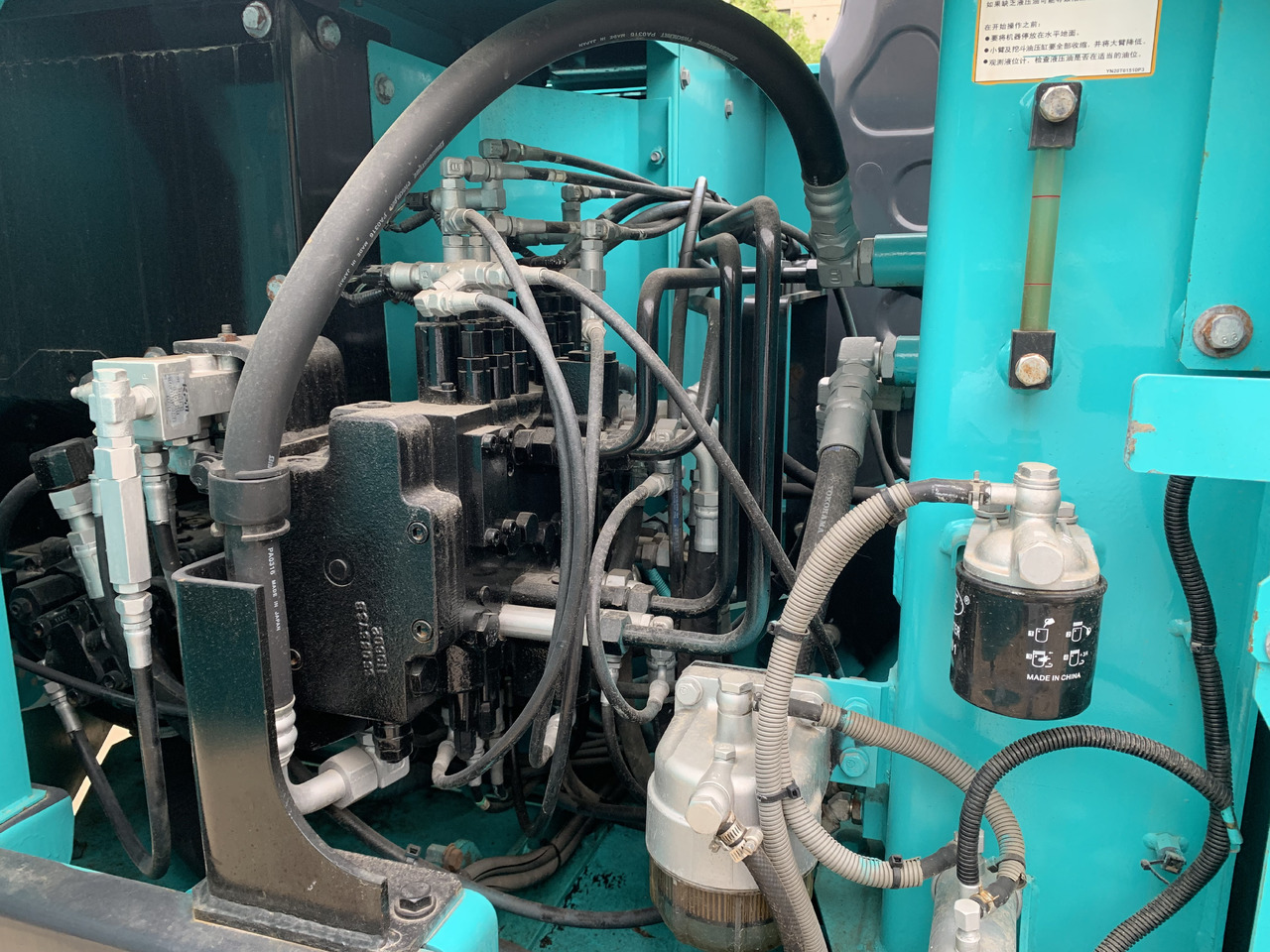 KOBELCO sk75-8 - Minikotró: 4 kép. KOBELCO sk75-8 - Minikotró: 4 kép.