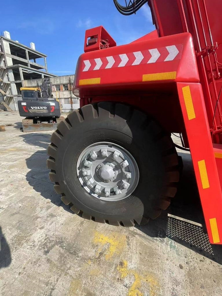 Terepjáró autódaru Kalmar DRF 450-650S5: 8 kép.
