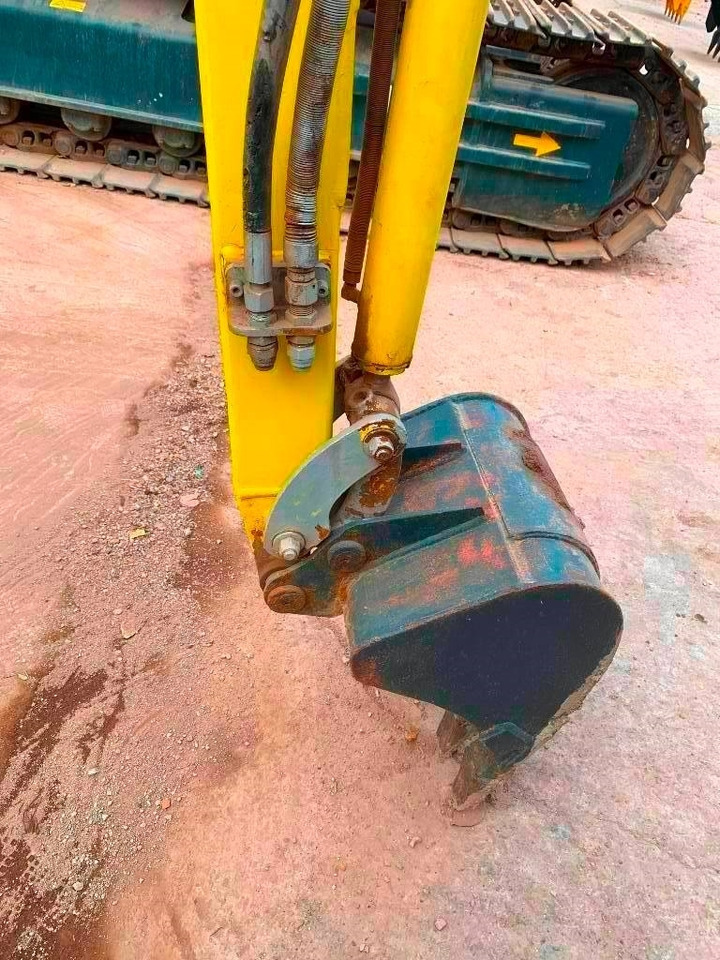 Yanmar SV 17 - Minikotró: 5 kép. Yanmar SV 17 - Minikotró: 5 kép.