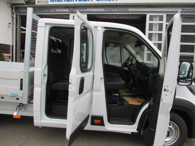 Fiat Ducato - Billenőplatós kisteherautó: 5 kép. Fiat Ducato - Billenőplatós kisteherautó: 5 kép.