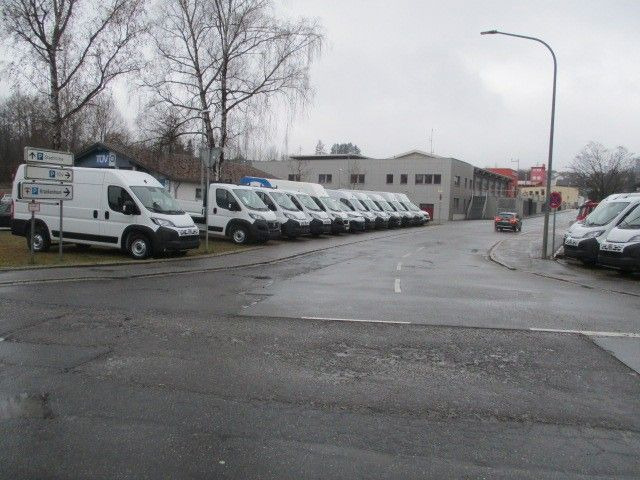 Furgon Fiat Ducato: 12 kép.