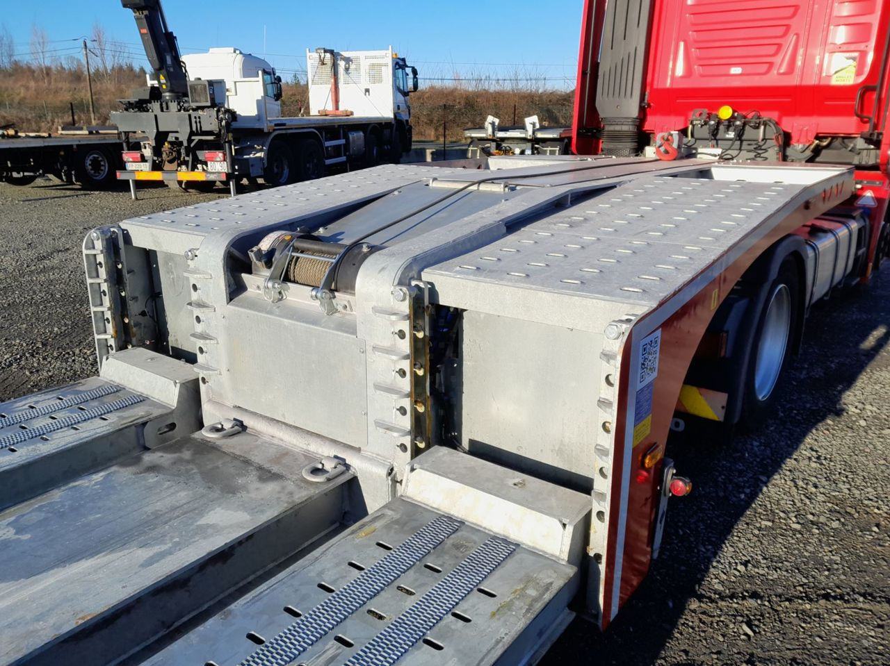 FGM FGM 32 plant carrier / low loader Semi-trailer - Félpótkocsi mélybölcsős: 5 kép. FGM FGM 32 plant carrier / low loader Semi-trailer - Félpótkocsi mélybölcsős: 5 kép.
