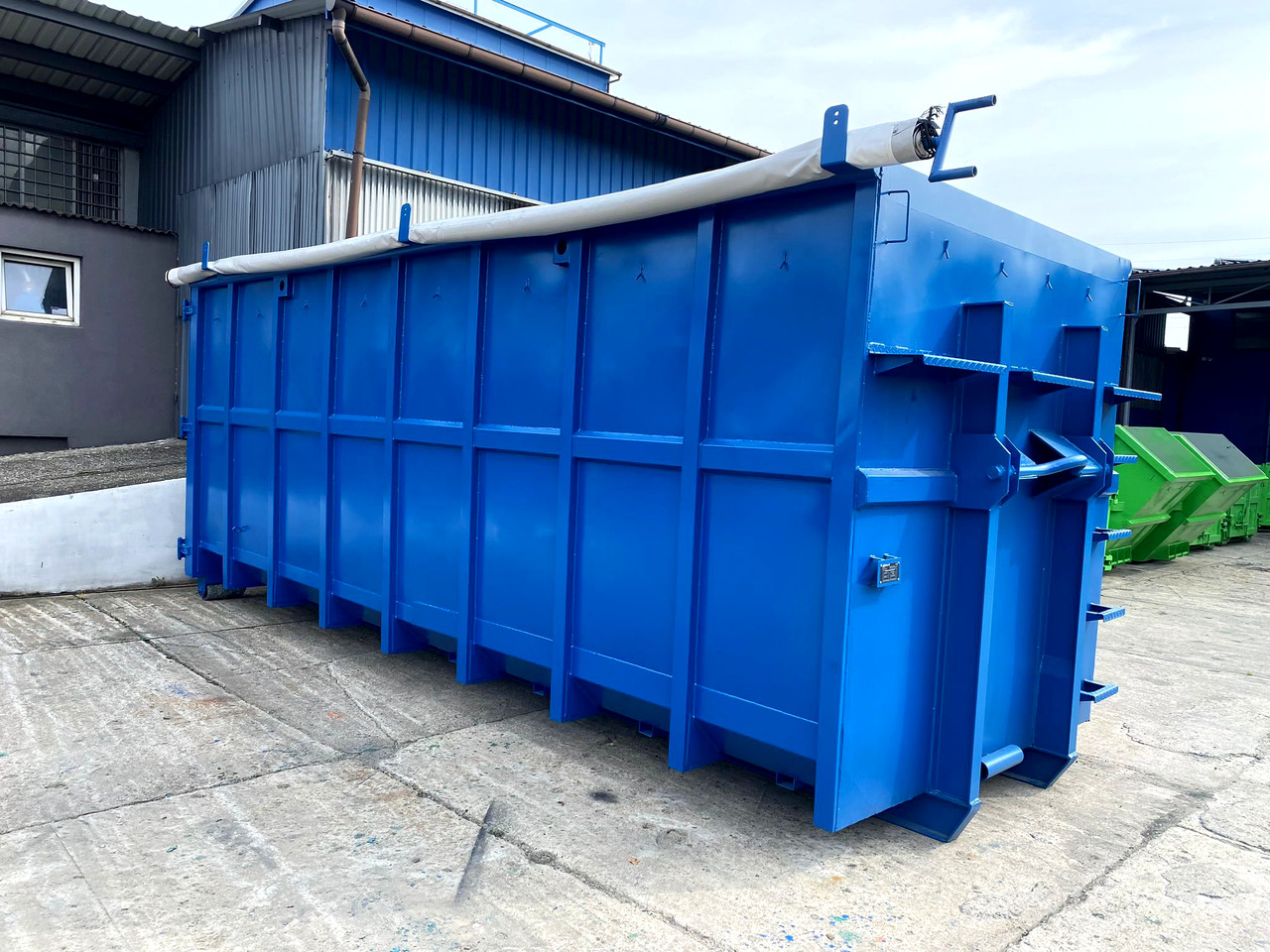 Metal-K Kontener/Abrollcontainer KP36S - Multiliftes konténer: 5 kép. Metal-K Kontener/Abrollcontainer KP36S - Multiliftes konténer: 5 kép.