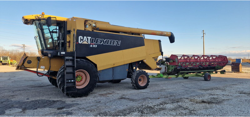 Claas Lexion 470 - Kombájn: 3 kép. Claas Lexion 470 - Kombájn: 3 kép.