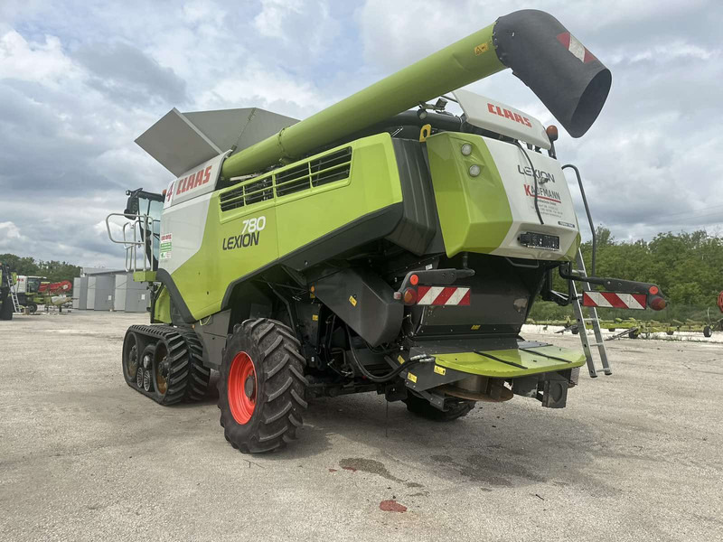 Kombájn a következők szállításához élelmiszer Claas Lexion 780 TT: 8 kép.