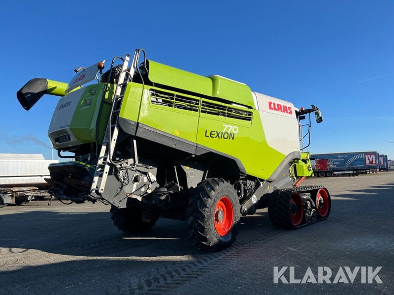 Claas lexion 770 tt - Kombájn: 4 kép. Claas lexion 770 tt - Kombájn: 4 kép.
