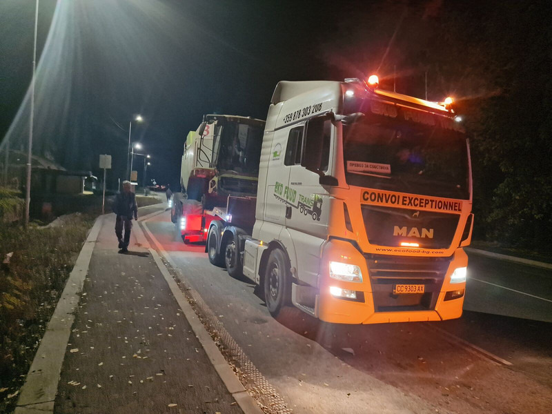 MAN TGA 26.500 - Nyergesvontató: 4 kép. MAN TGA 26.500 - Nyergesvontató: 4 kép.