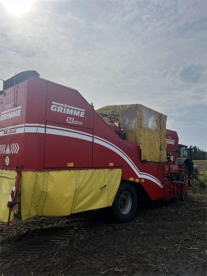 Grimme 150-60 NB HJULTRÆK  - Burgonyakombájn: 1 kép. Grimme 150-60 NB HJULTRÆK  - Burgonyakombájn: 1 kép.