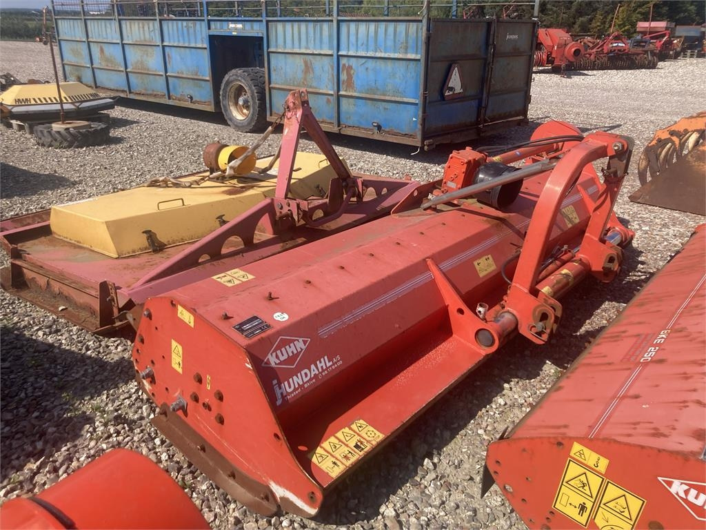 Kuhn VKM 305 - Fűkasza: 1 kép. Kuhn VKM 305 - Fűkasza: 1 kép.