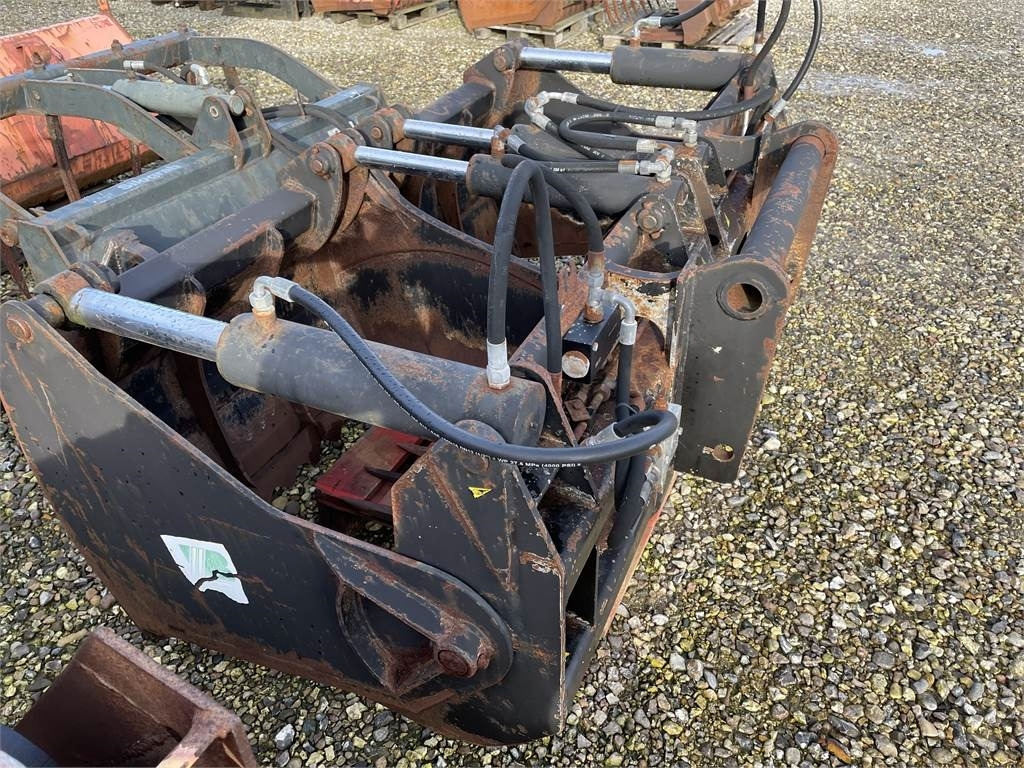 Manitou 150 CM SILOCUTTER - Silózó berendezések: 1 kép. Manitou 150 CM SILOCUTTER - Silózó berendezések: 1 kép.