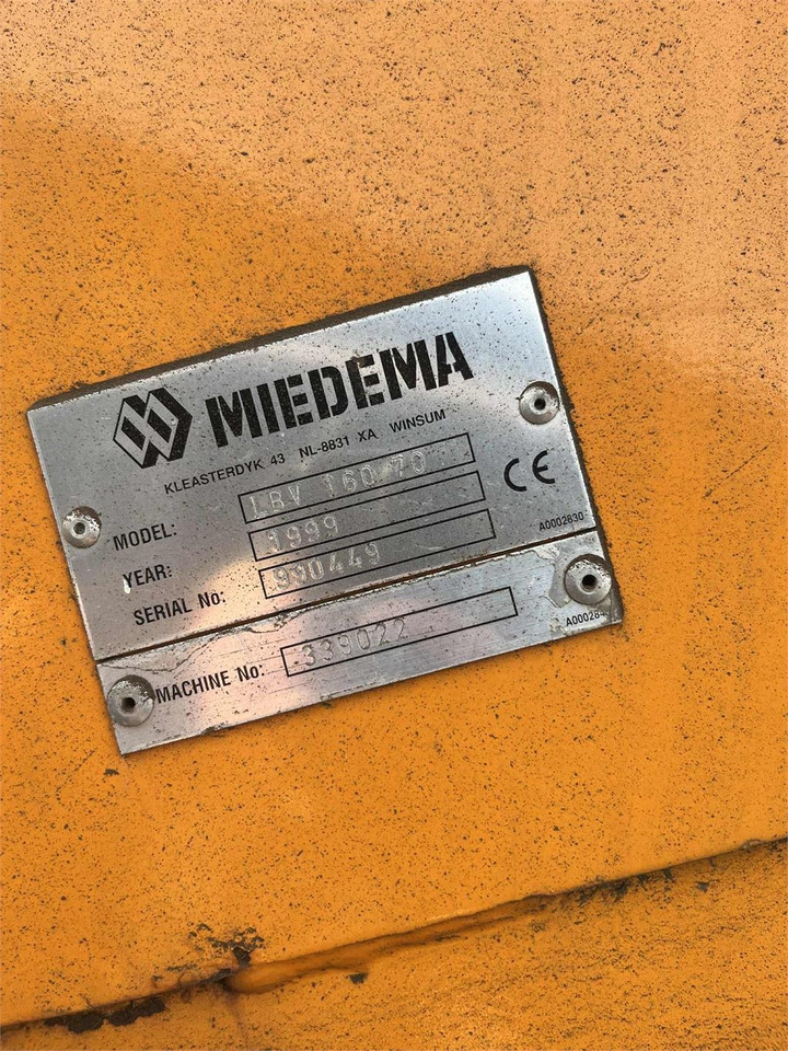 Miedema LBV160-70 - Futószalag: 2 kép. Miedema LBV160-70 - Futószalag: 2 kép.