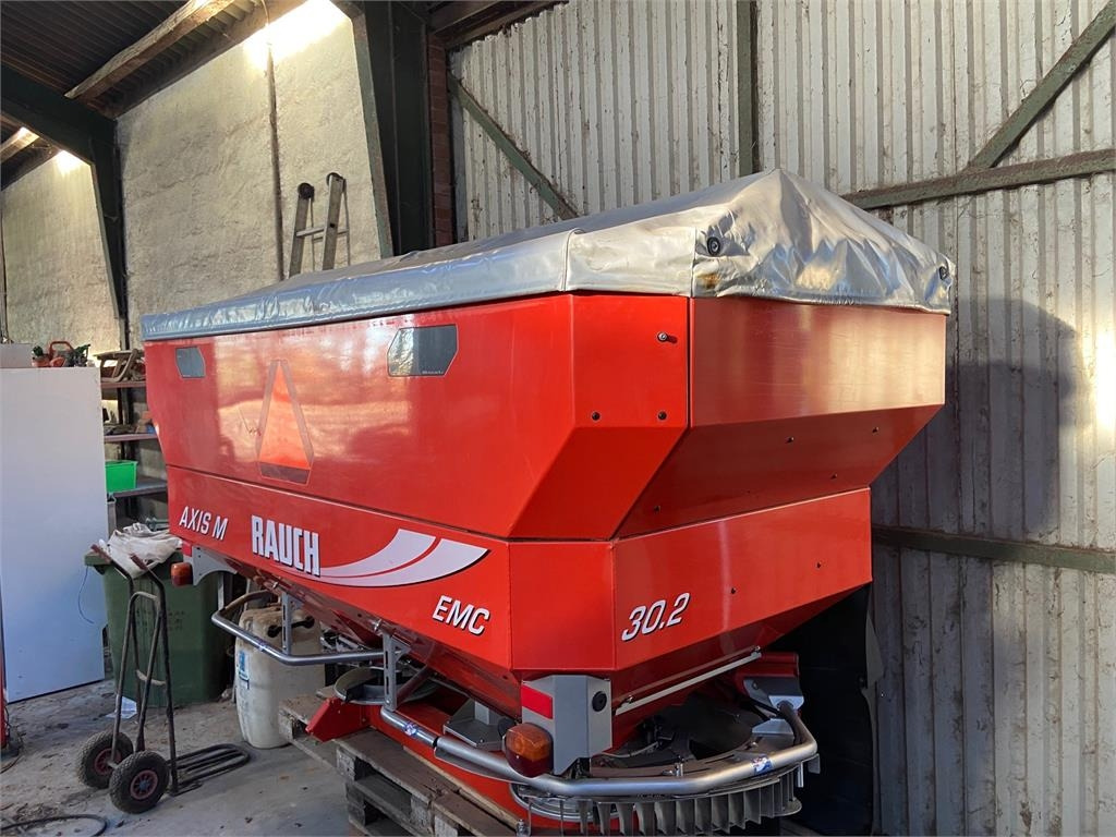 Rauch AXIS M30.2 EMC ISOBU - Műtrágyaszóró gép: 2 kép. Rauch AXIS M30.2 EMC ISOBU - Műtrágyaszóró gép: 2 kép.