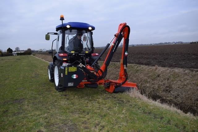 - - - boxer - Adapterek - Kommunális traktor: 2 kép. - - - boxer - Adapterek - Kommunális traktor: 2 kép.