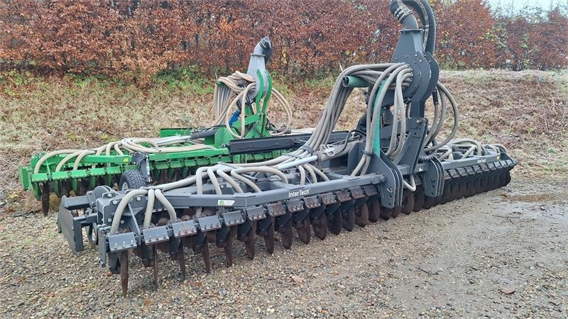 Inter-Tech 7.5 m gyllenedfælder - Szippantó tartálykocsi: 2 kép. Inter-Tech 7.5 m gyllenedfælder - Szippantó tartálykocsi: 2 kép.