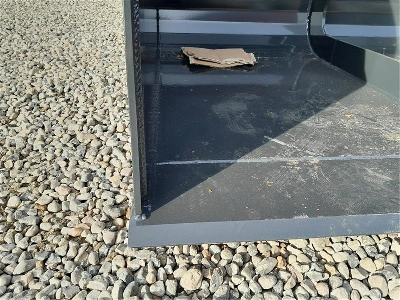 - - - Inter Tech - Kanál - Építőipari gépek: 5 kép. - - - Inter Tech - Kanál - Építőipari gépek: 5 kép.