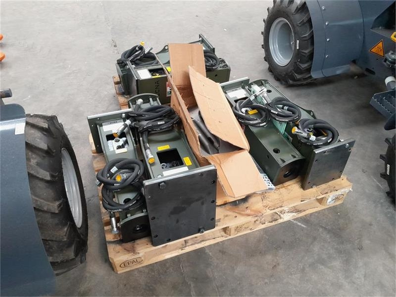 - - - TECHNA Professionel - Hidraulikus törőfej - Minikotró: 3 kép. - - - TECHNA Professionel - Hidraulikus törőfej - Minikotró: 3 kép.