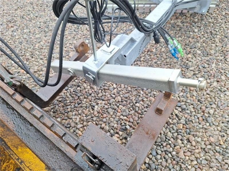 Vilstrup SH 240 - Gréder: 1 kép. Vilstrup SH 240 - Gréder: 1 kép.