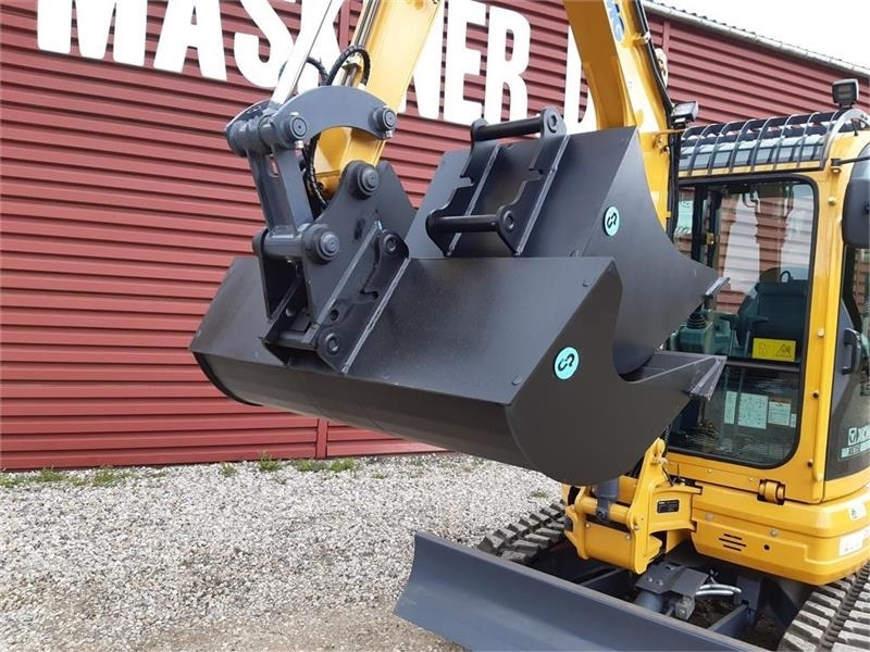 XCMG XCMG 4.2 tons - Minikotró: 3 kép. XCMG XCMG 4.2 tons - Minikotró: 3 kép.