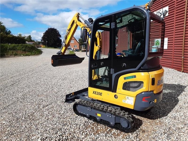 XCMG xe20e - Minikotró: 3 kép. XCMG xe20e - Minikotró: 3 kép.