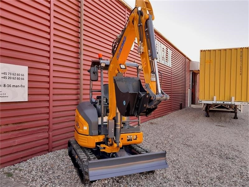 XCMG xe27e u/hus - Minikotró: 5 kép. XCMG xe27e u/hus - Minikotró: 5 kép.