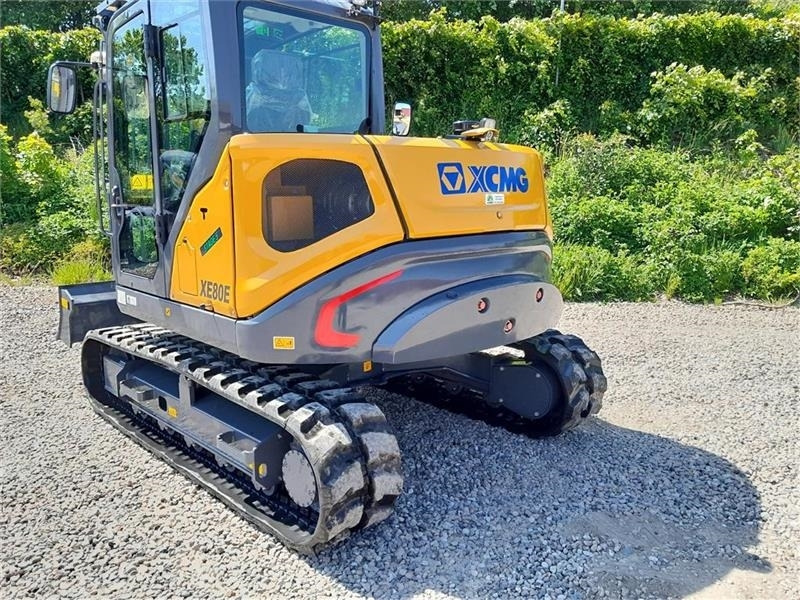 XCMG xe80e - Lánctalpas kotró: 4 kép. XCMG xe80e - Lánctalpas kotró: 4 kép.