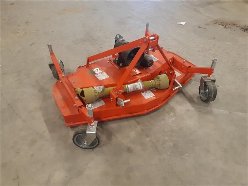 - - - boxer - Fűkasza: 1 kép. - - - boxer - Fűkasza: 1 kép.