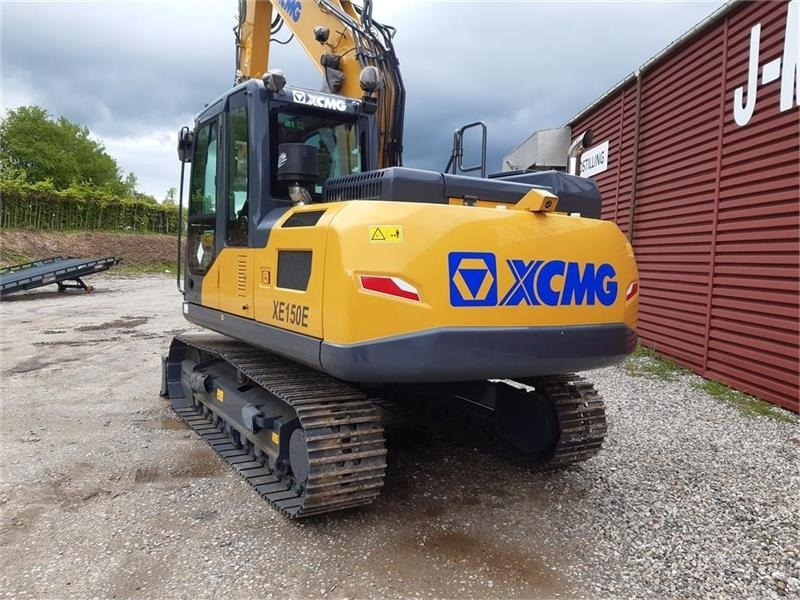 - - - xcmg xe150e - Lánctalpas kotró: 3 kép. - - - xcmg xe150e - Lánctalpas kotró: 3 kép.