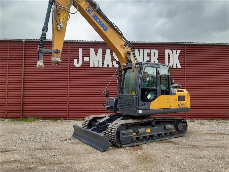 - - - xcmg xe150e - Lánctalpas kotró: 1 kép. - - - xcmg xe150e - Lánctalpas kotró: 1 kép.