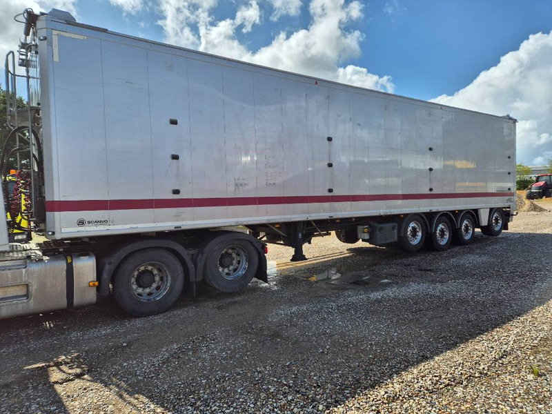 AMT 4 akslet walking floor trailer - Félpótkocsi öönkihordós: 3 kép. AMT 4 akslet walking floor trailer - Félpótkocsi öönkihordós: 3 kép.