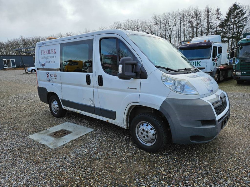 Citroën Jumper 33 2,2 HDi 120 Kassevogn L2H1 5d - Kis furgon: 2 kép. Citroën Jumper 33 2,2 HDi 120 Kassevogn L2H1 5d - Kis furgon: 2 kép.