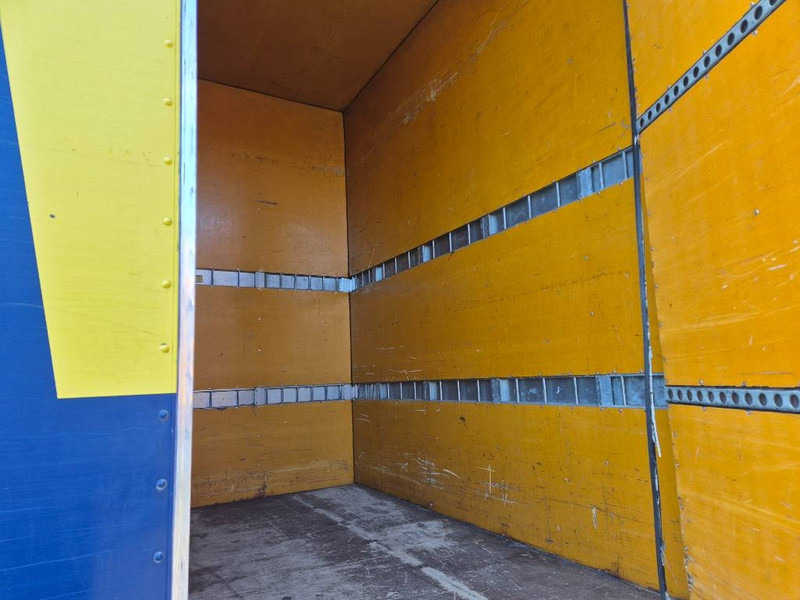 MAN TGM 12.280 // Lift // Sideopening lízing MAN TGM 12.280 // Lift // Sideopening: 10 kép.