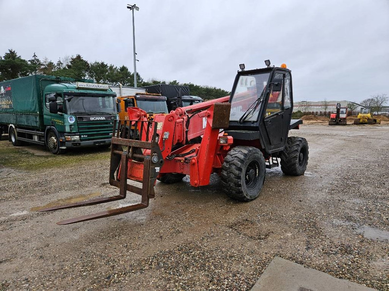 Manitou MT 1230 S CP - Teleszkópos rakodó: 3 kép. Manitou MT 1230 S CP - Teleszkópos rakodó: 3 kép.