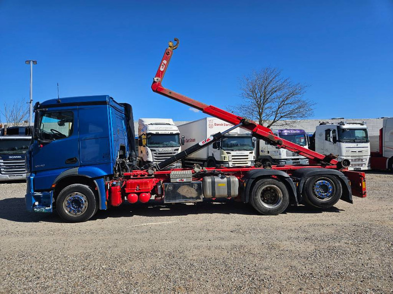 Mercedes-Benz Actros 2540 L // Kroghejs / Hook / Hagen// - Horgos rakodó teherautó: 2 kép. Mercedes-Benz Actros 2540 L // Kroghejs / Hook / Hagen// - Horgos rakodó teherautó: 2 kép.