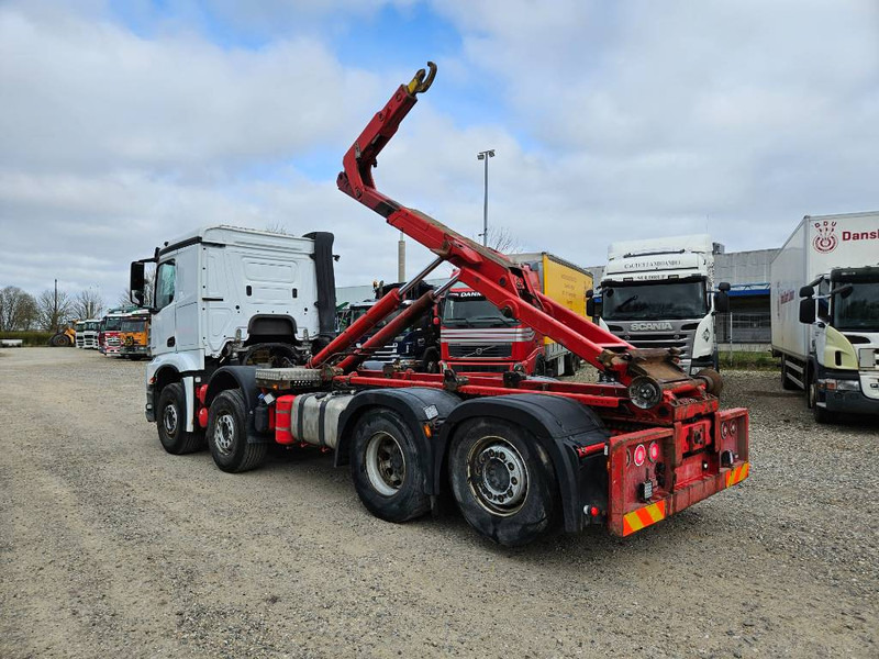 Mercedes-Benz Arocs 3246 L 8x2/4 //Kroghejs / Hook / Hagen// - Horgos rakodó teherautó: 5 kép. Mercedes-Benz Arocs 3246 L 8x2/4 //Kroghejs / Hook / Hagen// - Horgos rakodó teherautó: 5 kép.