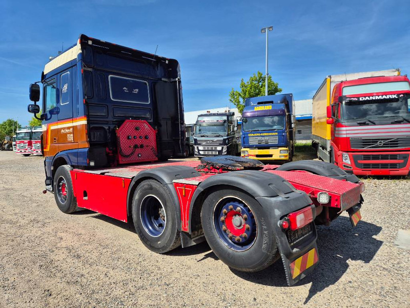 DAF XF 530 // Hydraulic // special interior - Nyergesvontató: 3 kép. DAF XF 530 // Hydraulic // special interior - Nyergesvontató: 3 kép.