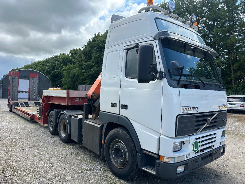 Volvo FH 12 460 6x2 with Terex 190.2E crane + remote - Nyergesvontató: 1 kép. Volvo FH 12 460 6x2 with Terex 190.2E crane + remote - Nyergesvontató: 1 kép.