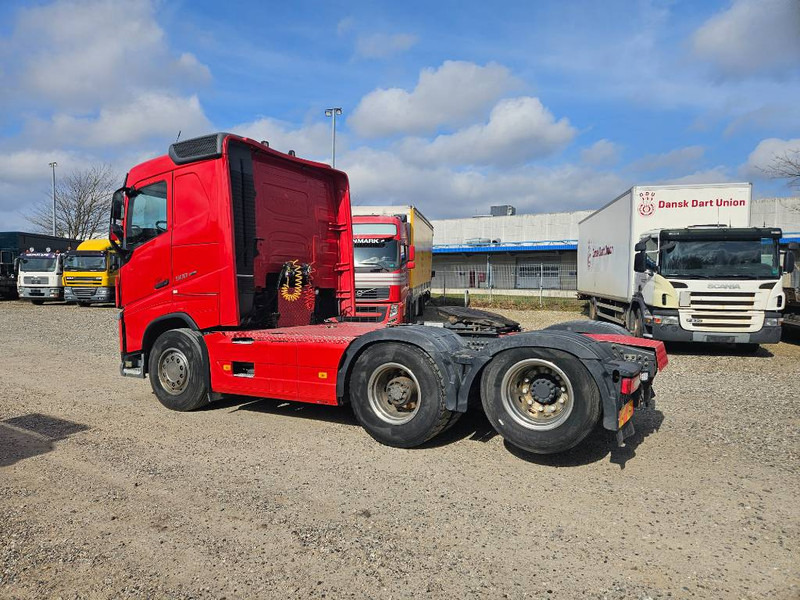 Volvo FH 500 6x2 // Hydraulic //ACC - Nyergesvontató: 3 kép. Volvo FH 500 6x2 // Hydraulic //ACC - Nyergesvontató: 3 kép.