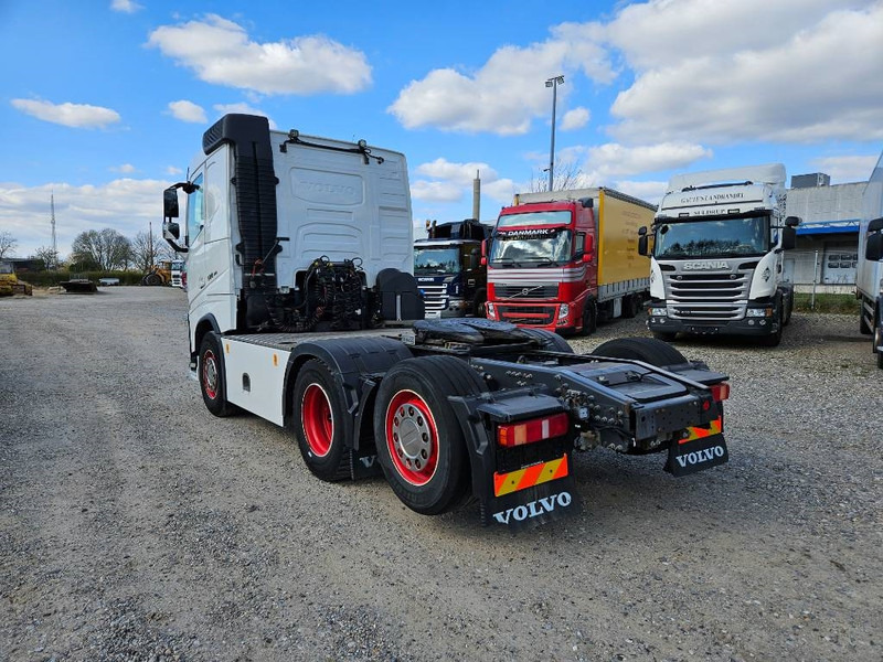 Volvo FH 500 // 6x2 // Hydraulik // ACC - Nyergesvontató: 4 kép. Volvo FH 500 // 6x2 // Hydraulik // ACC - Nyergesvontató: 4 kép.