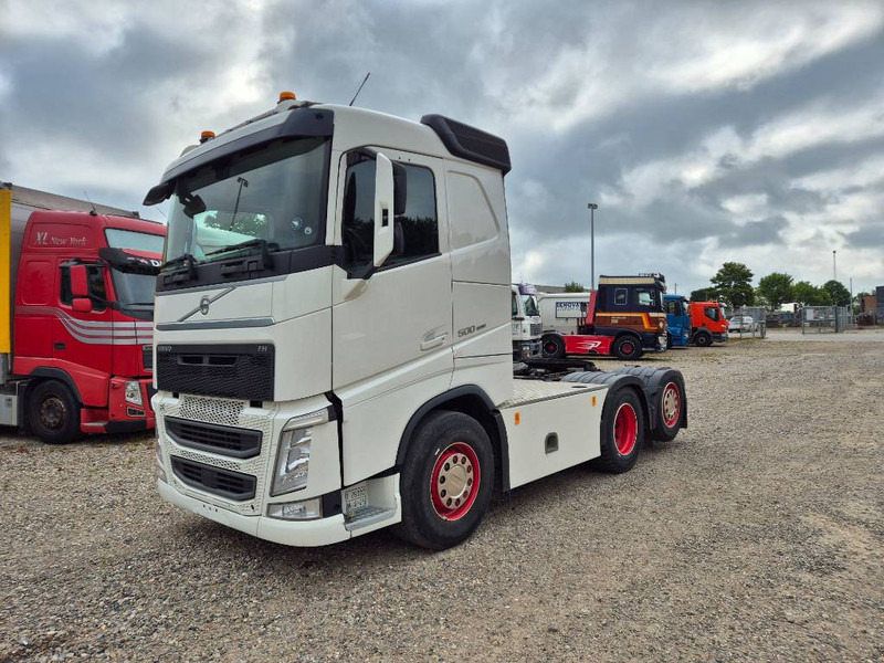 Volvo FH 500 // Nysynet // Hydraulik // ACC - Nyergesvontató: 1 kép. Volvo FH 500 // Nysynet // Hydraulik // ACC - Nyergesvontató: 1 kép.