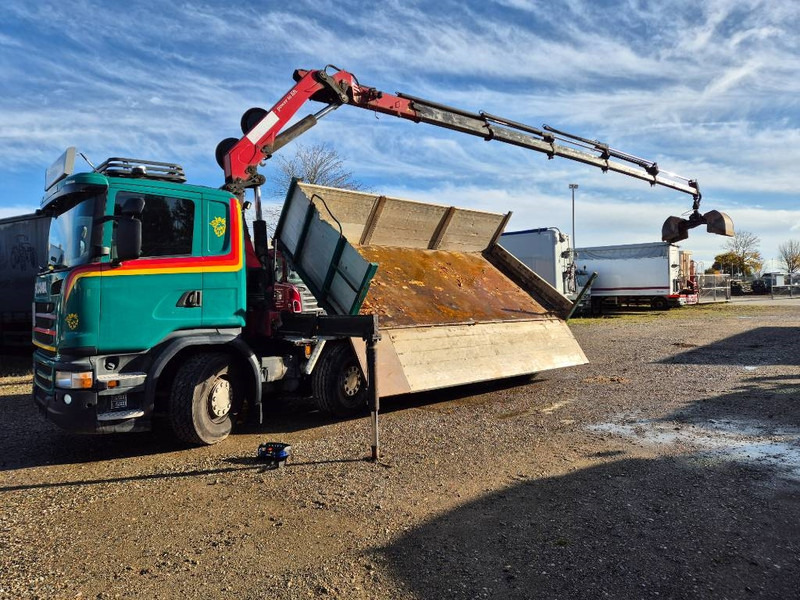 Scania G490 8x2/6 // HMF 2620 K-5 // Pendellad - Darus autó: 2 kép. Scania G490 8x2/6 // HMF 2620 K-5 // Pendellad - Darus autó: 2 kép.