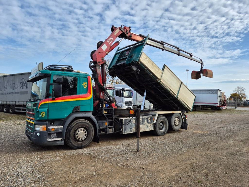 Scania P450 6x2/4 // HMF 2223 K4 // 3-way tip - Darus autó: 4 kép. Scania P450 6x2/4 // HMF 2223 K4 // 3-way tip - Darus autó: 4 kép.