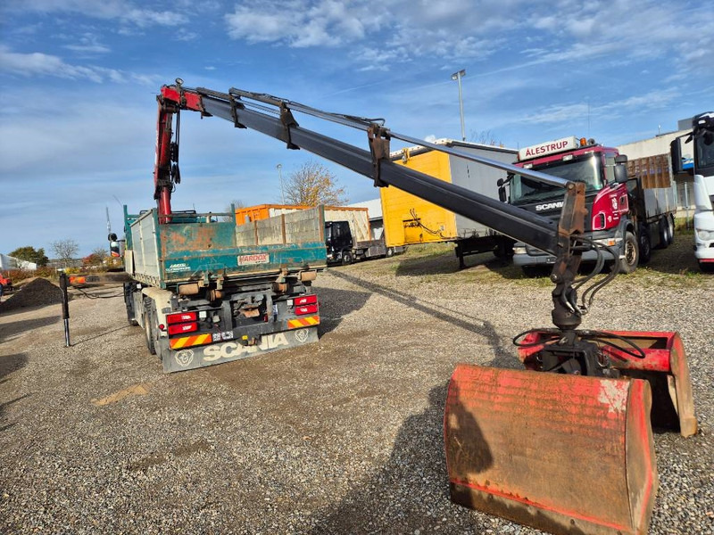 Scania P450 6x2/4 // HMF 2223 K4 // 3-way tip - Darus autó: 2 kép. Scania P450 6x2/4 // HMF 2223 K4 // 3-way tip - Darus autó: 2 kép.