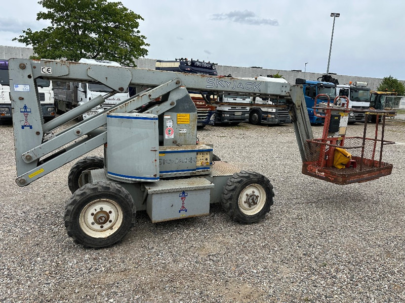 Skyjack SJKB 40 C // 12 meter lift - Személyemelő: 1 kép. Skyjack SJKB 40 C // 12 meter lift - Személyemelő: 1 kép.