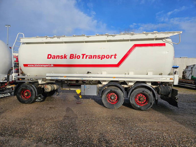 VM TARM 3 axle Pellets - Tartályos pótkocsi: 1 kép. VM TARM 3 axle Pellets - Tartályos pótkocsi: 1 kép.