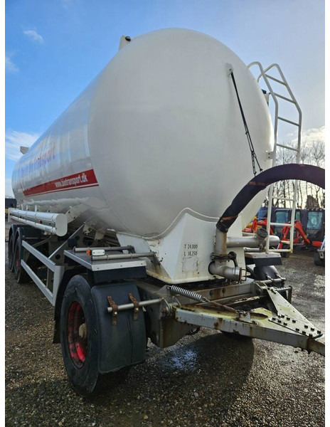 VM TARM 3 axle Pellets - Tartályos pótkocsi: 5 kép. VM TARM 3 axle Pellets - Tartályos pótkocsi: 5 kép.
