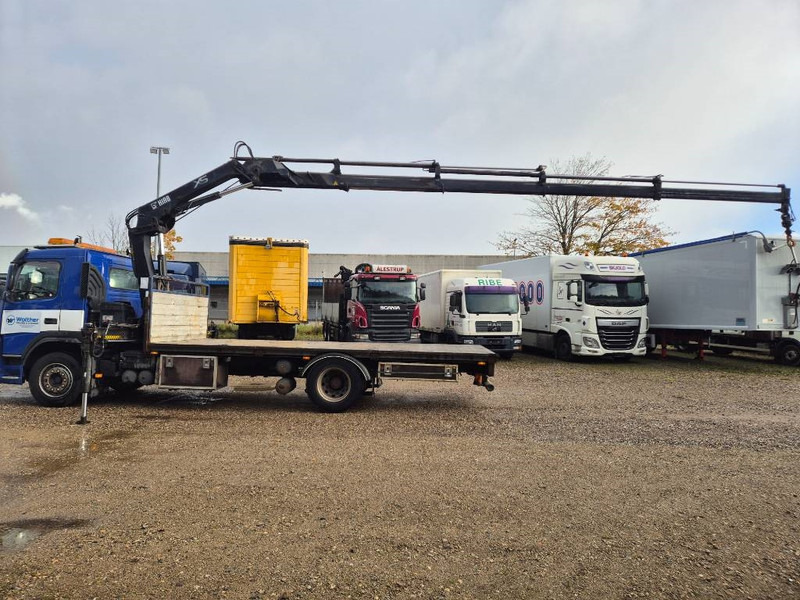Volvo FM 330 4x2 // Hiab 122 ES-4 HIDUO // - Darus autó: 4 kép. Volvo FM 330 4x2 // Hiab 122 ES-4 HIDUO // - Darus autó: 4 kép.