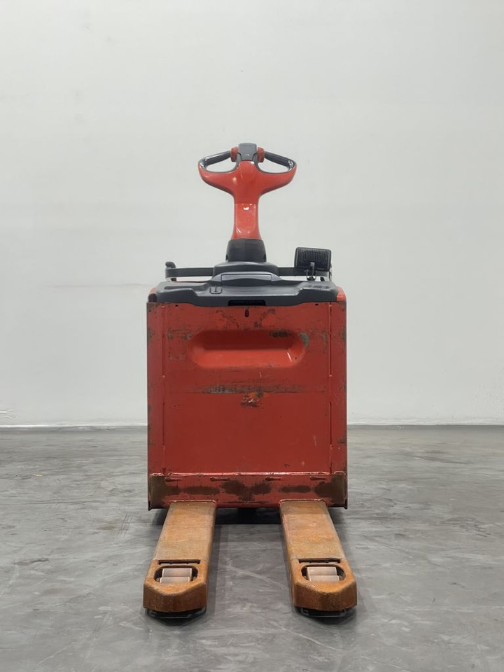 Linde T16P-02 - Kézi raklapemelő: 5 kép. Linde T16P-02 - Kézi raklapemelő: 5 kép.