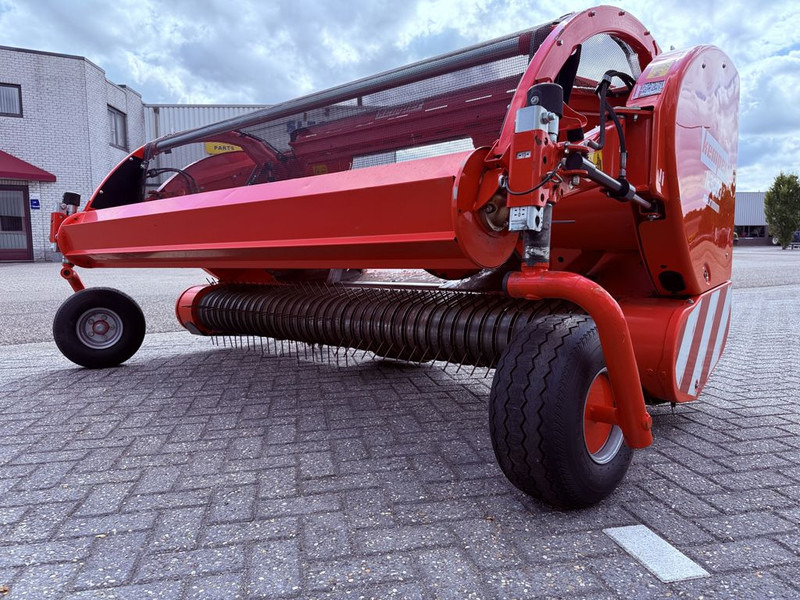 Kemper PICKUP C3003 fit New Holland FR - Adapterek: 2 kép. Kemper PICKUP C3003 fit New Holland FR - Adapterek: 2 kép.